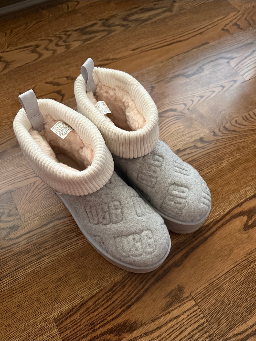 Ugg platform grey felt boots 9